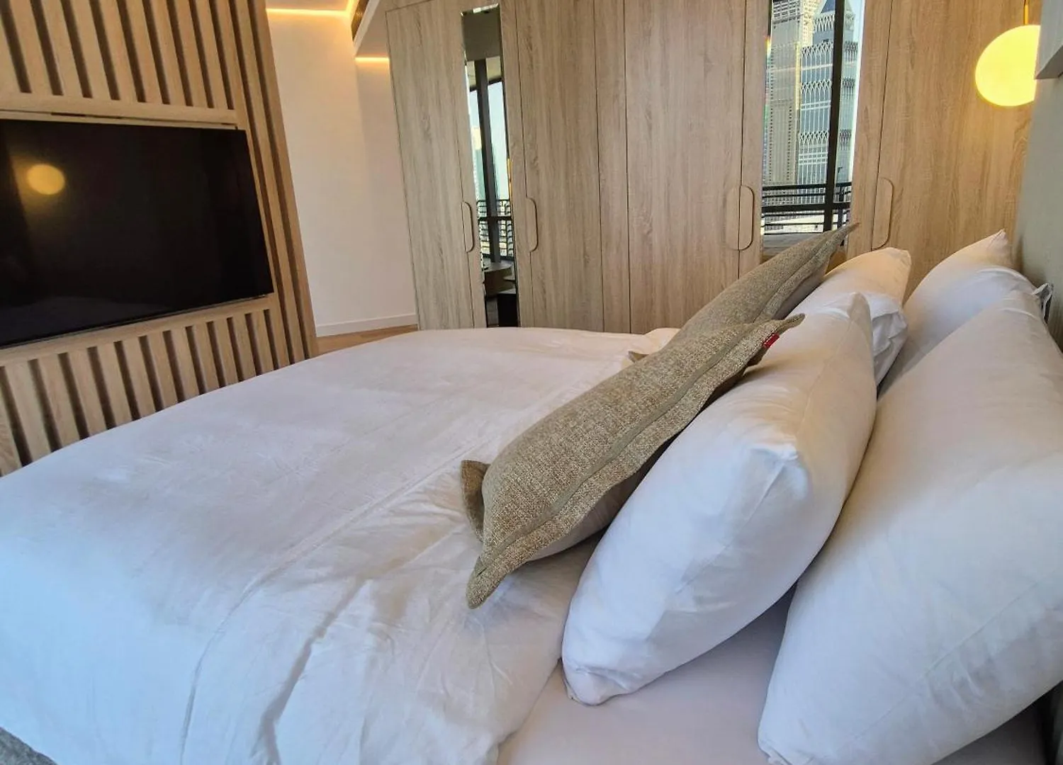 85M2 En Suite, Difc Dubai