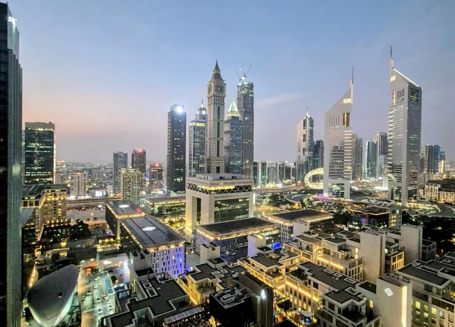 85M2 En Suite, Difc Dubai 0*,