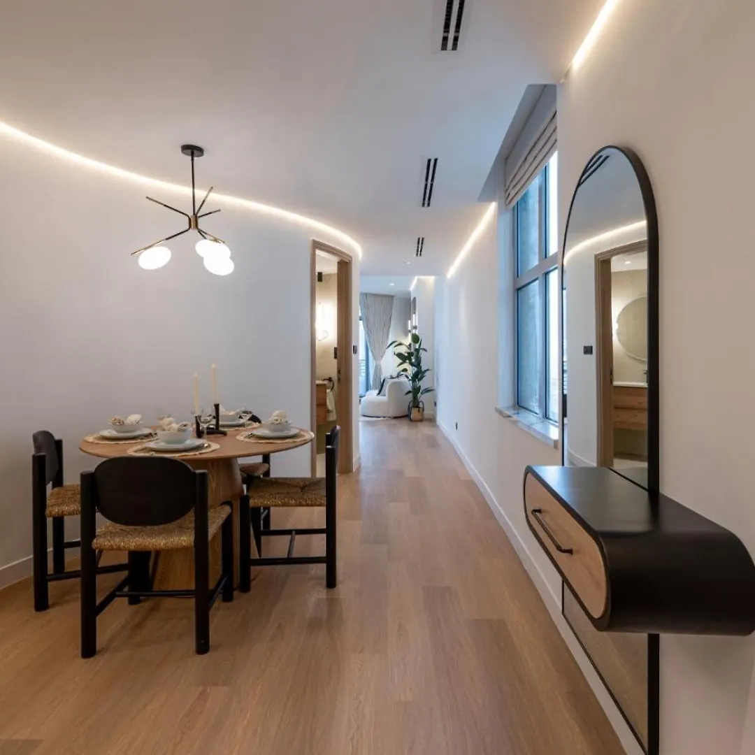 85M2 En Suite, Difc Dubai 0*,